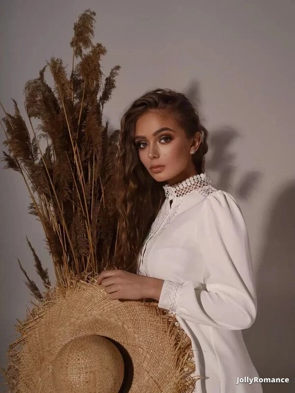 Alisa Profile image 2