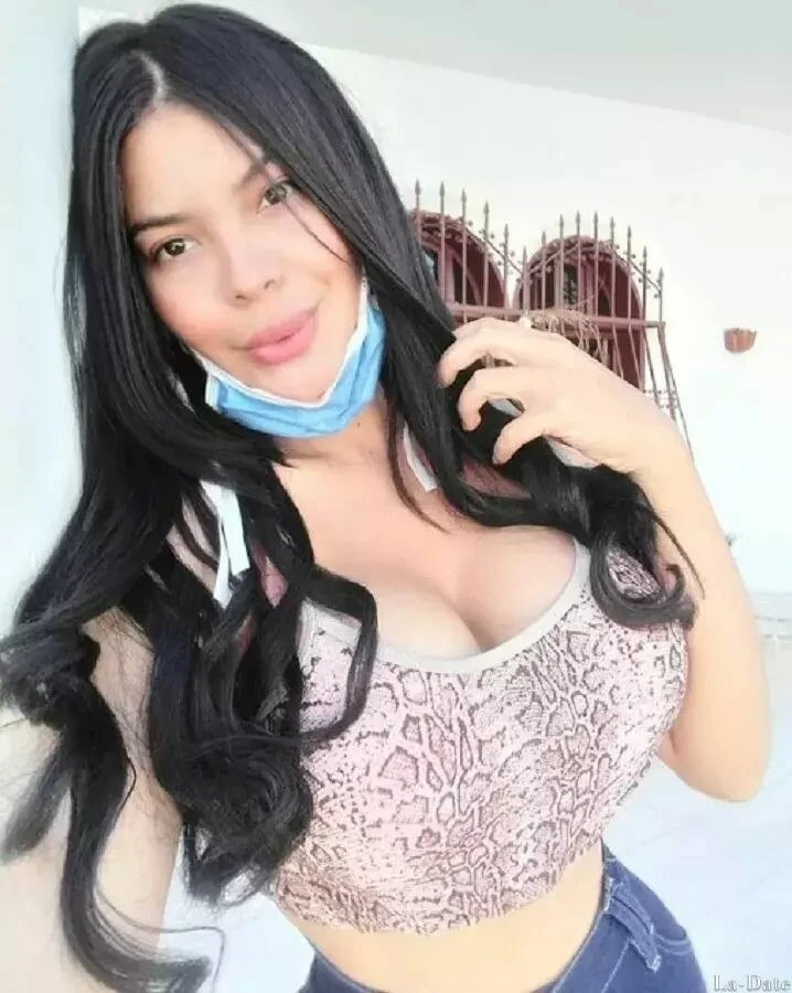 Yeraldine Profile image 4