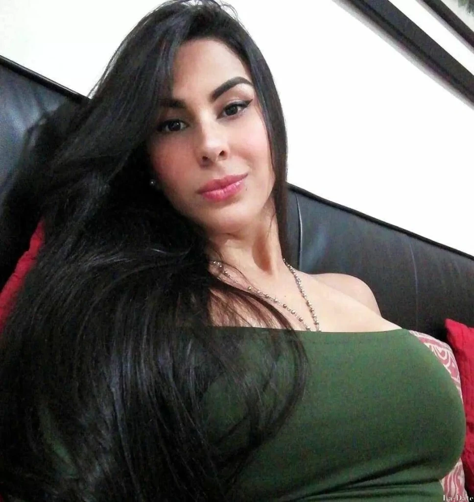 Shineth Profile image 3