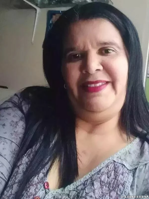 Daniela Profile image 1