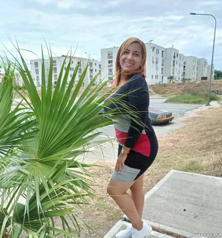 Daniela Profile image 3