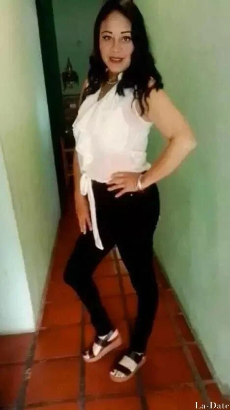 Dayana Profile image 4