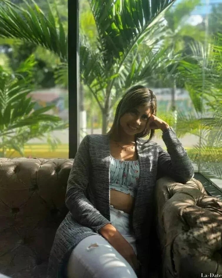 Leida Profile image 2