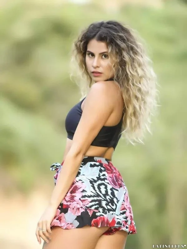 Vanessa Profile image 2