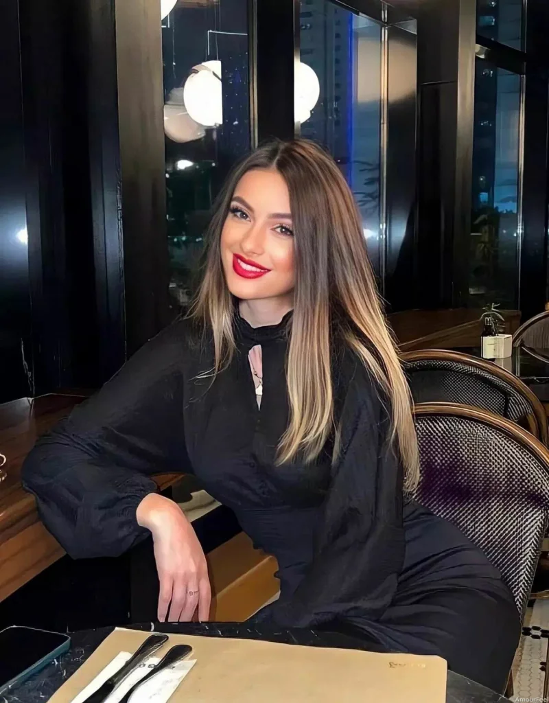 Veronika Profile image 4